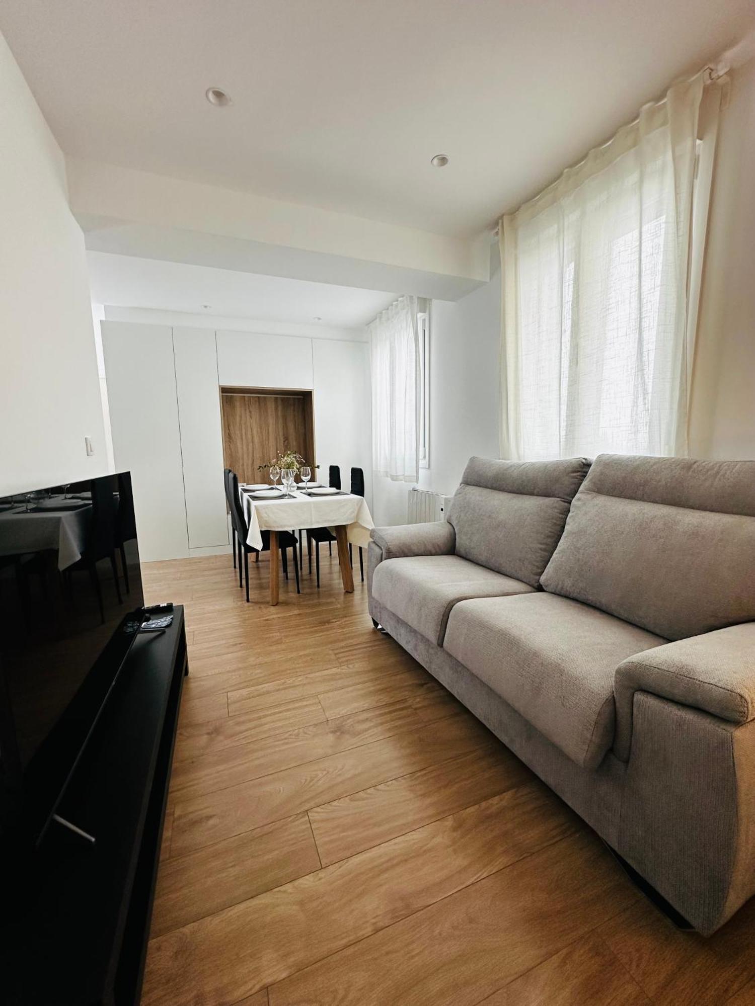 O Lar De Don Basilio Apartment Redondela Bagian luar foto